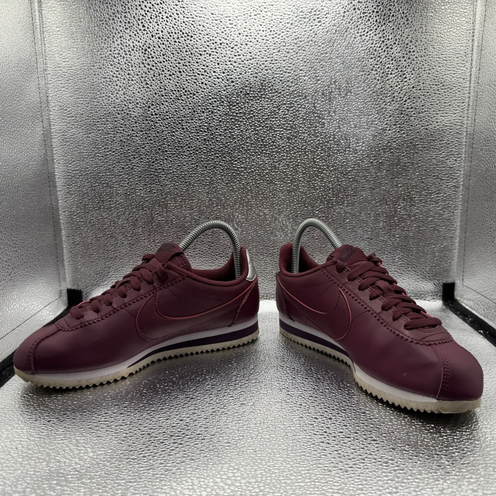 Size 7 Nike Classic Cortez Leather Sneakers Womens Burgundy Excellent 807471-603 - Picture 5 of 11